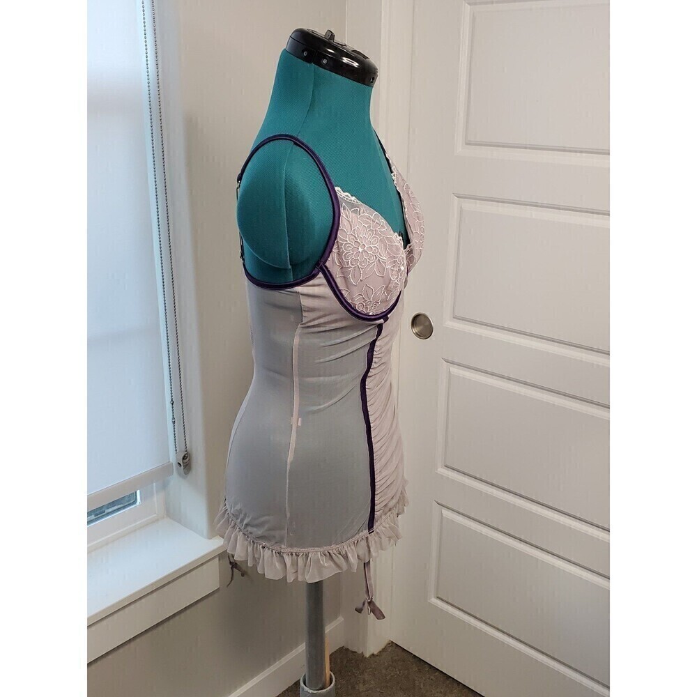 VICTORIA'S SECRET VERY SEXY GREY & PURPLE LINGERIE NEGLIGEE GARTERS WOMEN 36C - Picture 5 of 12